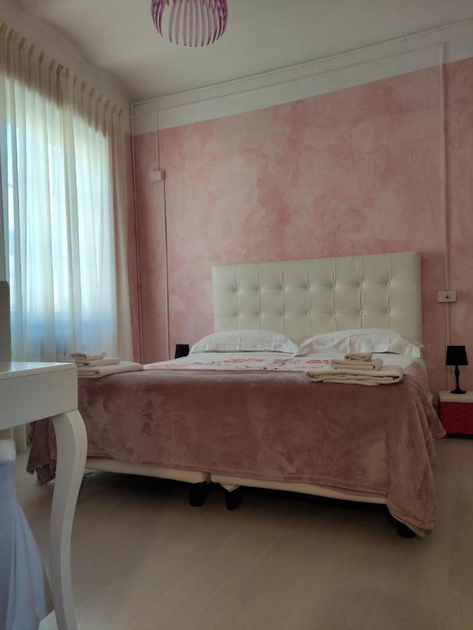 Hotel Glicine 诺利 外观 照片