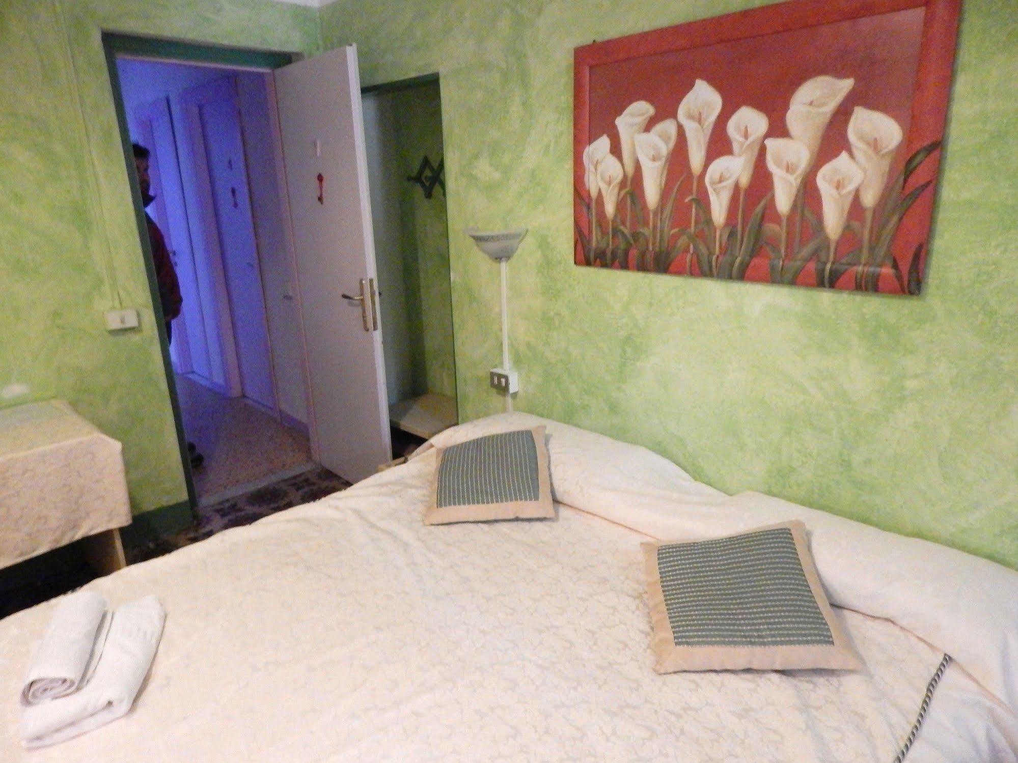 Hotel Glicine 诺利 外观 照片